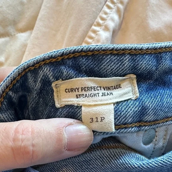 Women’s Madewell Jeans - Curvy Perfect Vintage Straight Jean - 31 Petite - Picture 3 of 4